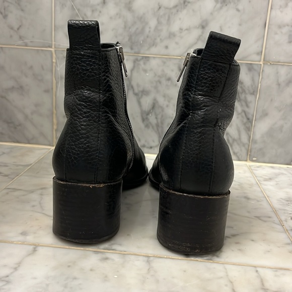 Everlane Leather Block Heel Booties - Picture 4 of 8